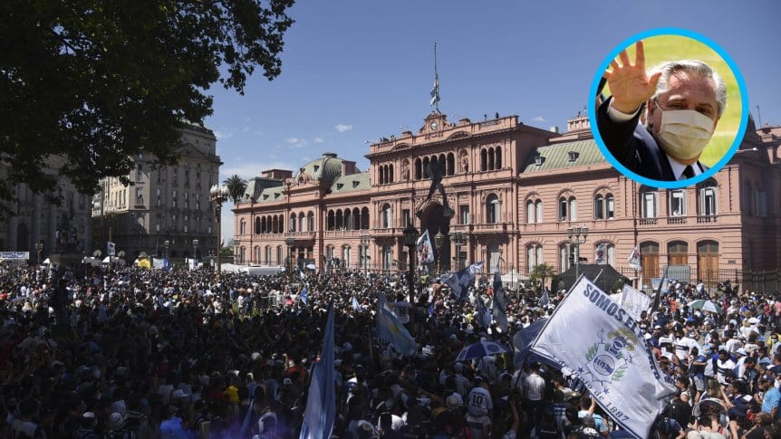 alberto-fernandez_862x485 funeral de Maradona.jpg