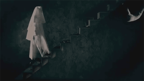 sube y baja 150 dias de terror jajaja.gif