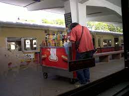gamiseta salio adjudicada apara vender panchos en la ciudad.jpg
