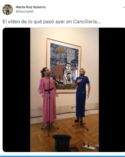 LA LOCURA ES TOTAL.png