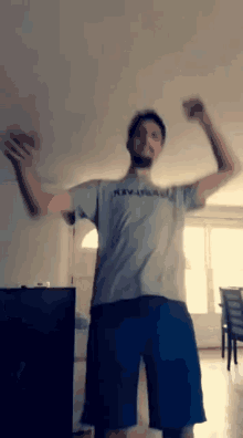 Bueno adios.gif