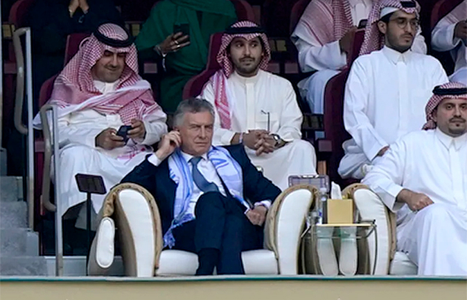 macri-qatar-jeques1.jpg