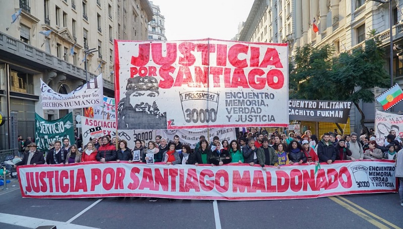 marchasantiago-2.jpg