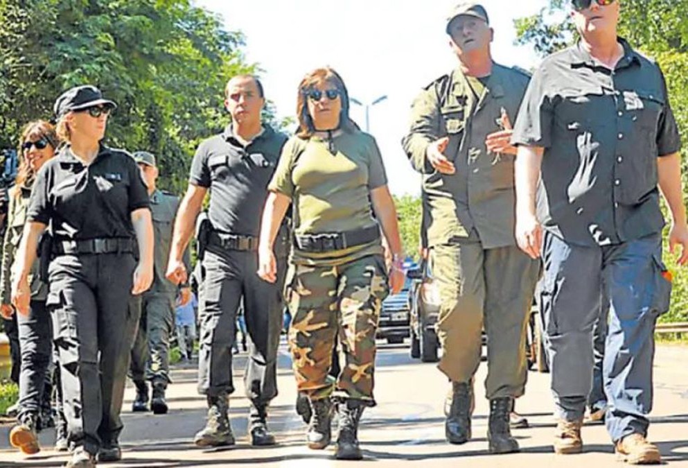 patricia-bullrich-recorridajpg~2.jpg