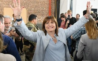 bullrich voto.jpg