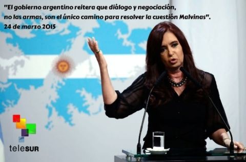 placa-cristina.jpg_31628191400.jpg_534800193.jpg