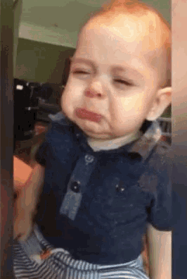 no me quieren buaaaa.gif
