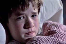 VEO GENTE MUERTA.jpg