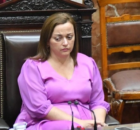 193452_ceciliamoreaujpg~2.jpg