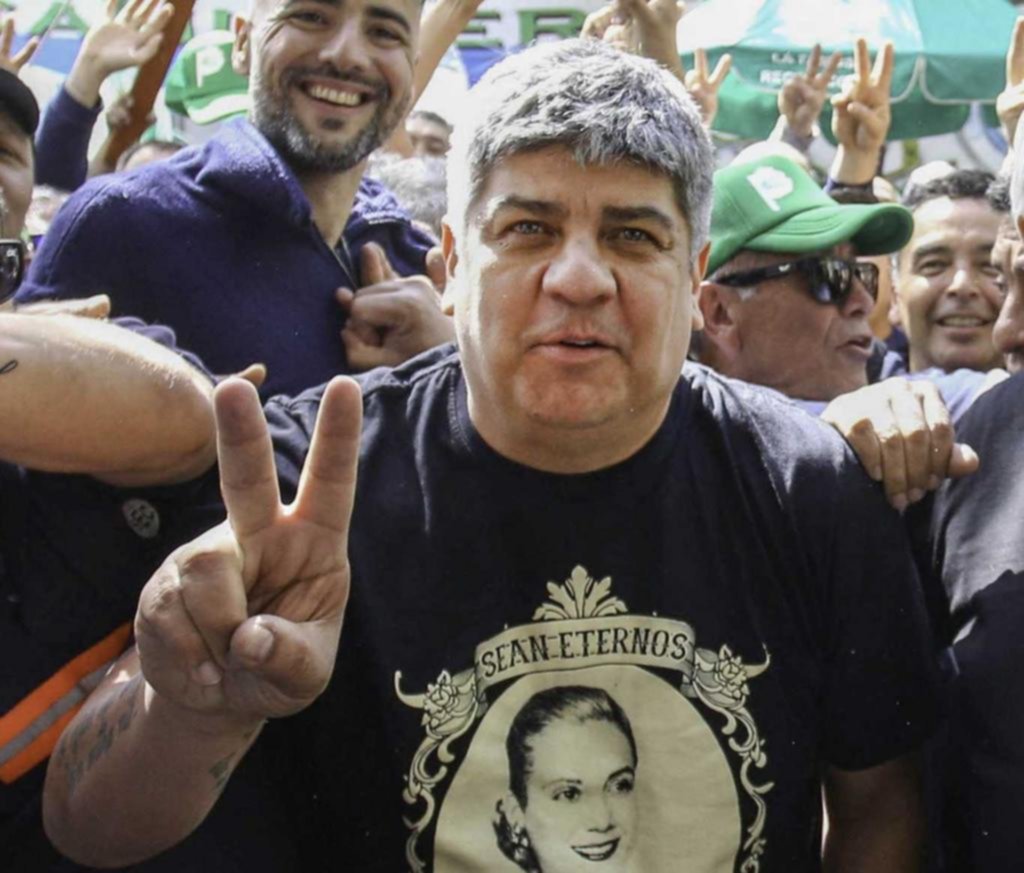 pablitooo metelos en el enchufe.jpg
