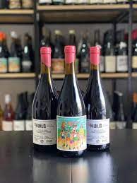 me compre unos vinos gracias a el.jpg