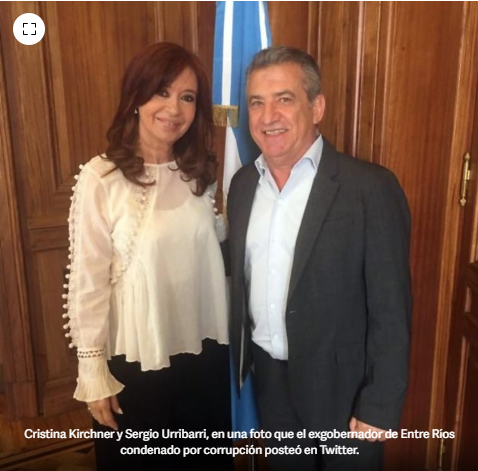 CFK y Urribarri.png