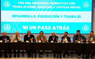 Ni un paso atras......jajajaaaaaaaaaaaaaa.jpg